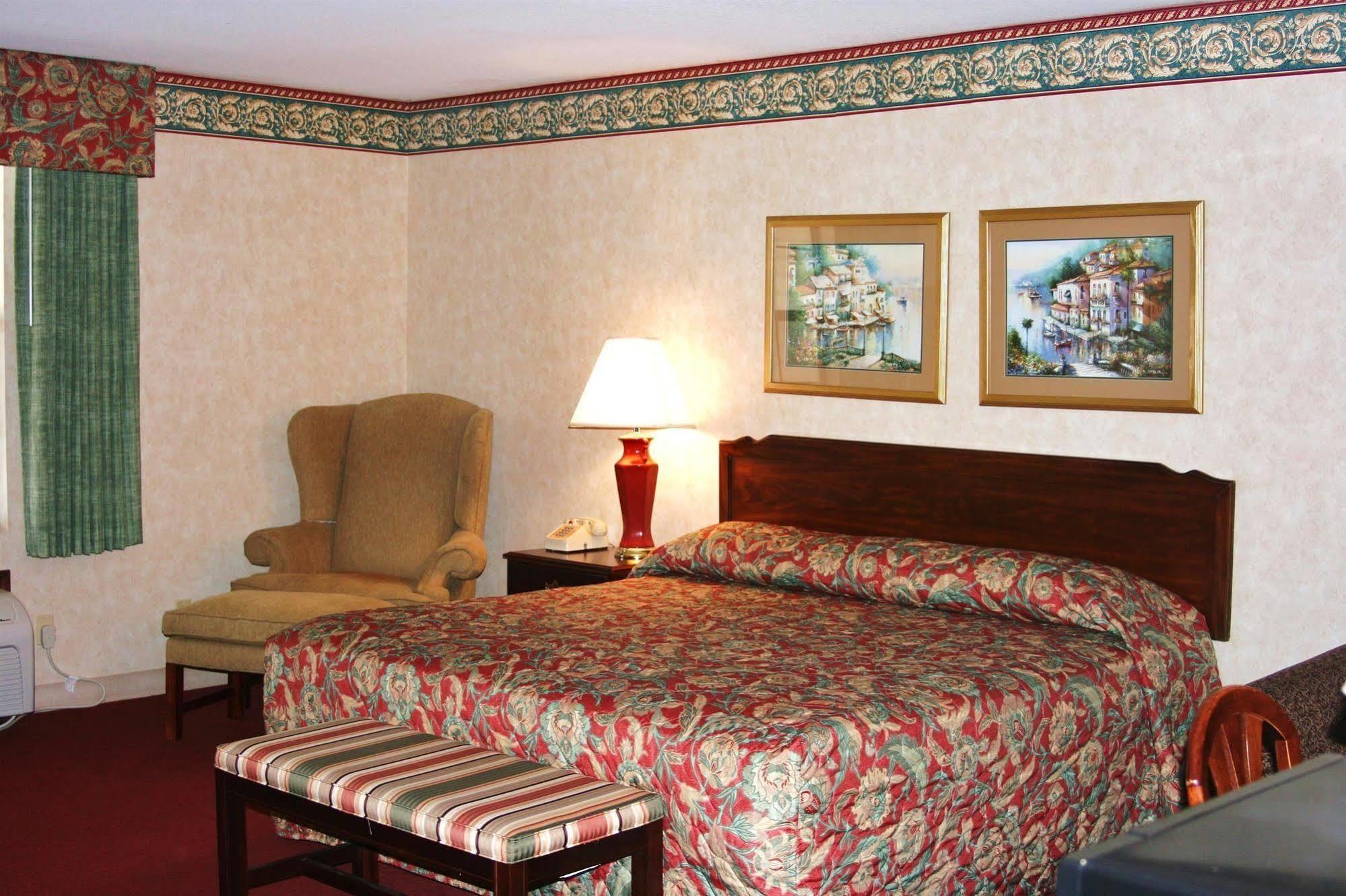 Swiss Village Inn Eureka Springs Extérieur photo